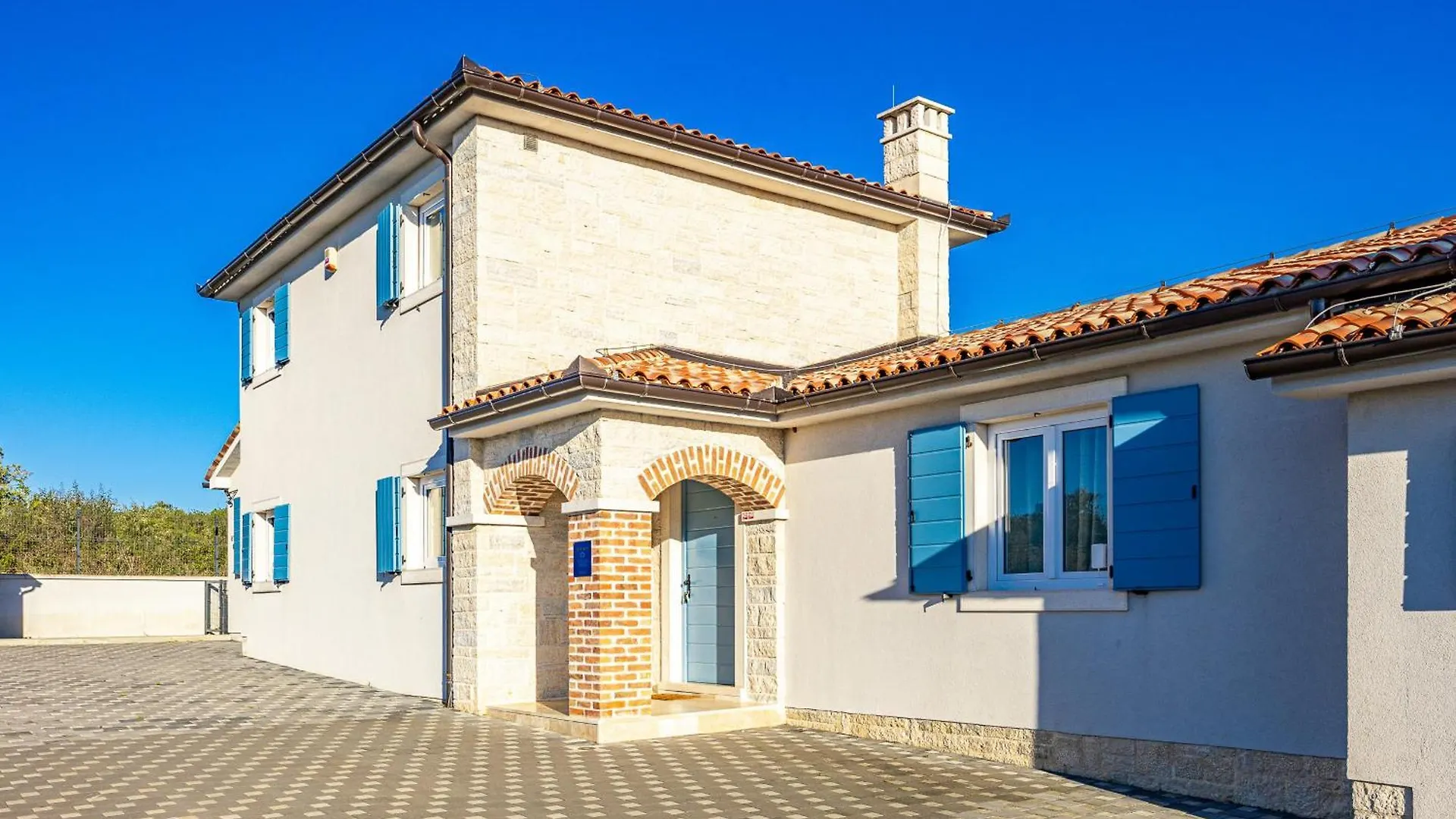 Villa Bosco In Medulin With Sea View And Private Pool Only 300 Meters From The Beach
